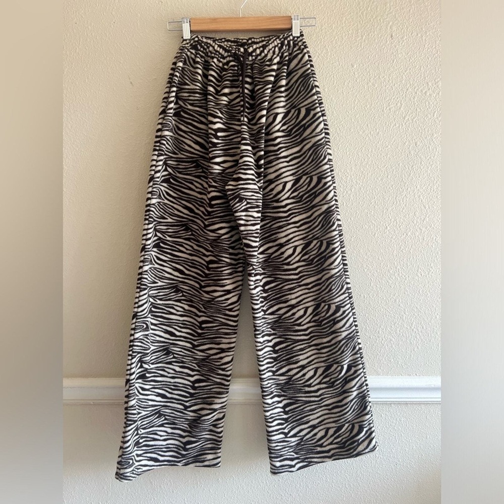 Wave Zebra Print Wide Leg Pants XS Elastic Waist Palazzo Y2K Lounge Street Chic